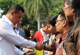 The Bupati (Regent) of Subang recognizes Project HOPE for success of HealthWorks program