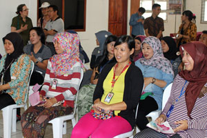 HealthWorks progam improving health in Indonesian factories.