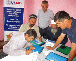 USAID offers training on TB detection and treatment in Tajikistan