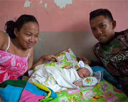 Beneficiaries of Project HOPE's maternal and child health program in Bantayan Island, the Philippines