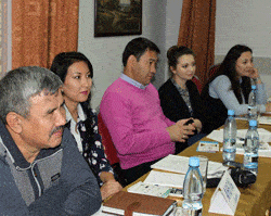 Journalists in Kazakhstan learn about TB and migrant workers