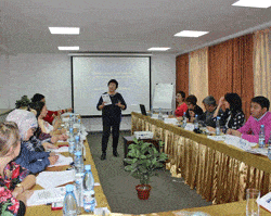 Journalists learn about TB and migrant workers in Kazakhstan
