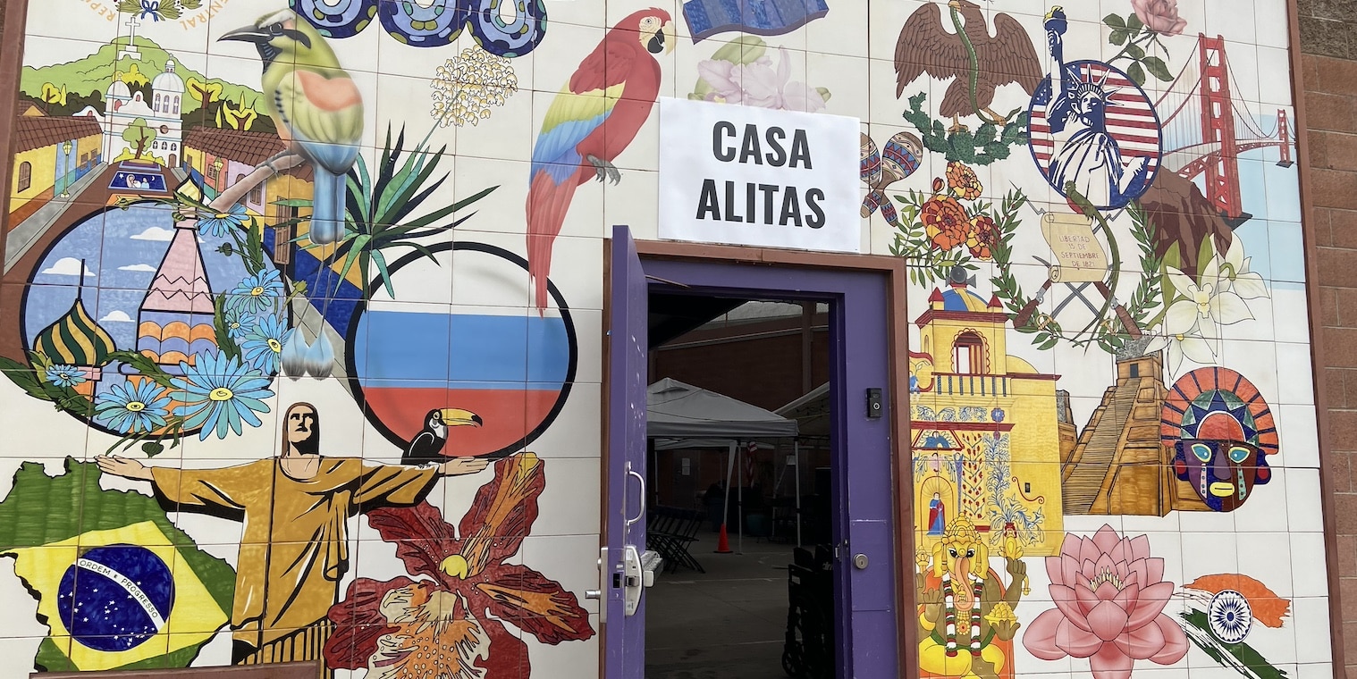 colorful building with Casa Alitas signage