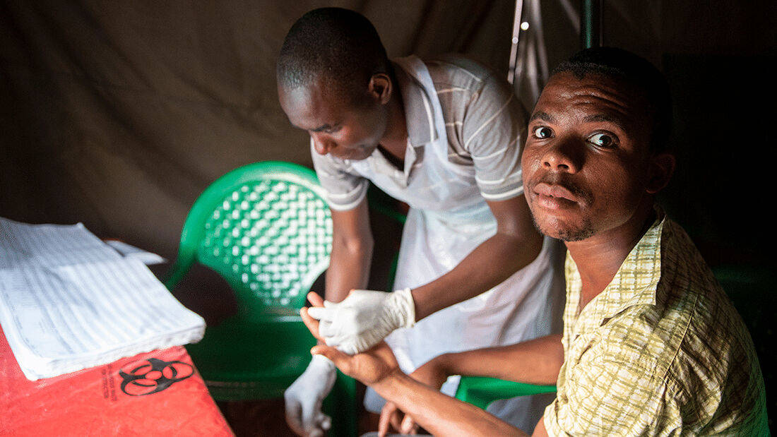 4 Facts: HIV/AIDS | Project HOPE | Advancing Global Health & Saving Lives